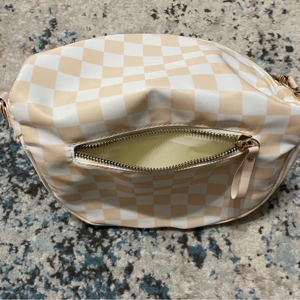 Checkered Cream and White Women's Bag - Picture 9 of 11